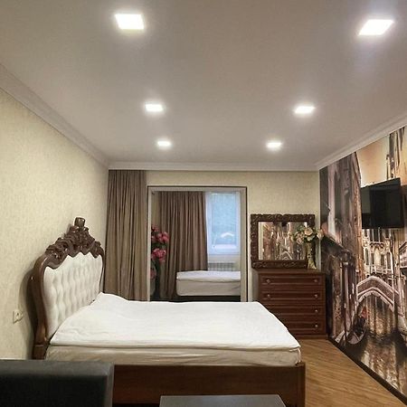 Hasi Hotel Джермук Екстериор снимка